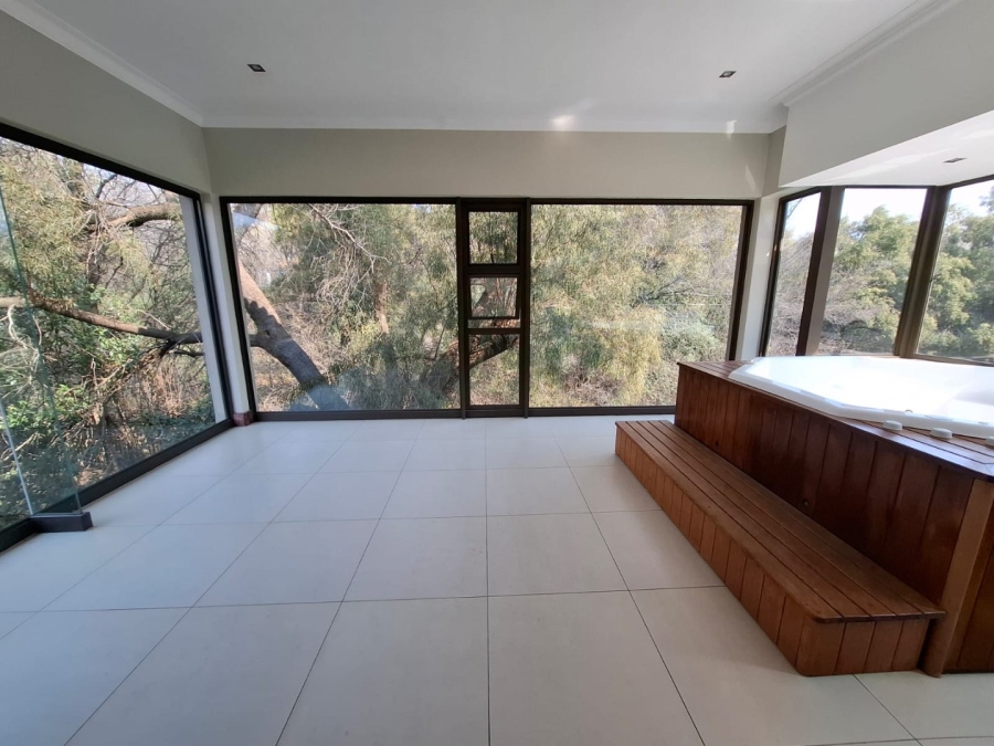 4 Bedroom Property for Sale in Oubos Estate Free State